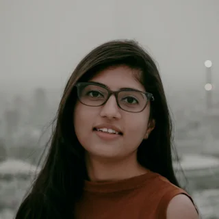 Portrait of Dr Huma Goyal